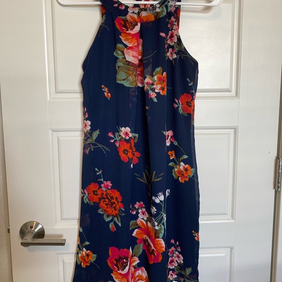 Floral halter dress - Picture 1 of 2